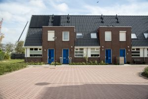 Seriematige woningbouw