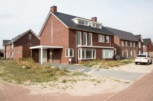 Seriematige woningbouw